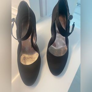 Lightly used Ferragamo women’s shoes